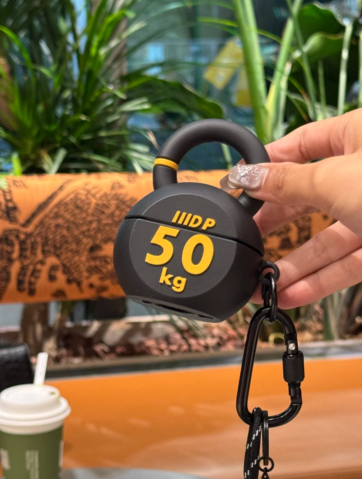 Kettlebell AirPods Case Charm – Fitness-Inspired Keychain with Dumbbell Accessory